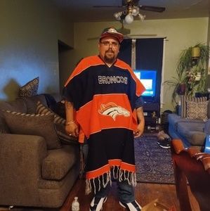 Meet your Posher, Sam